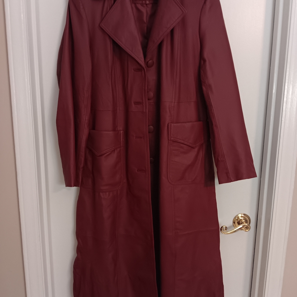 Elegant Maroon Leather Trench Coat
